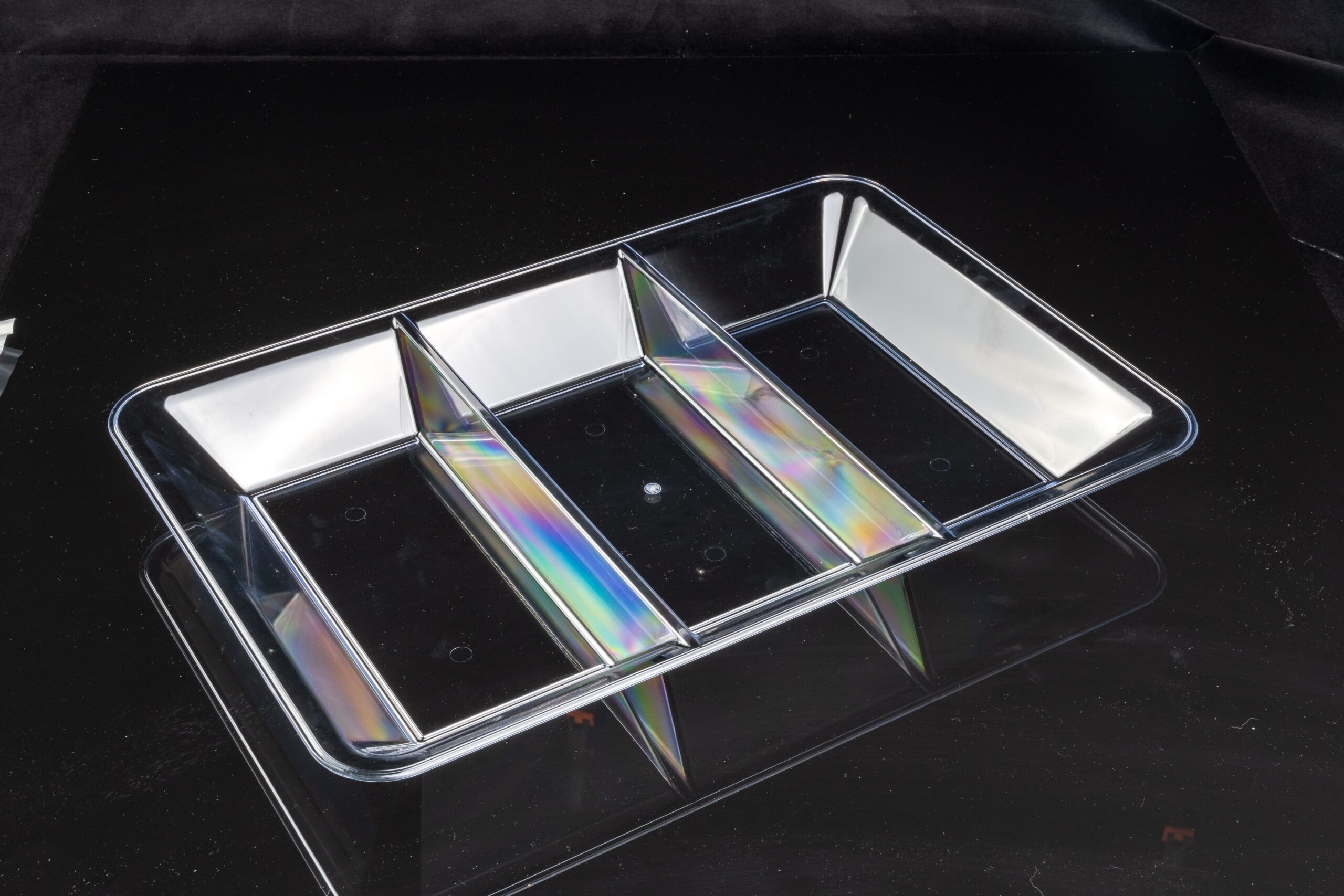 plastic tableware manufacturer