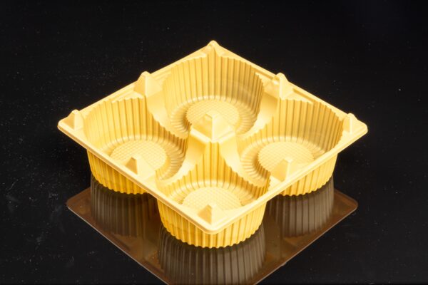 4 Moon cake tray